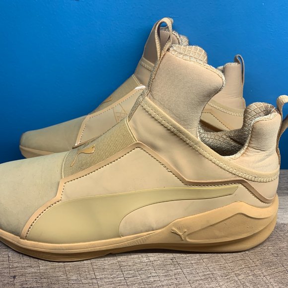 Puma Light Weight FTWRF/FVNSJ BROWN WOMEN SIZE 10 - Picture 2 of 5